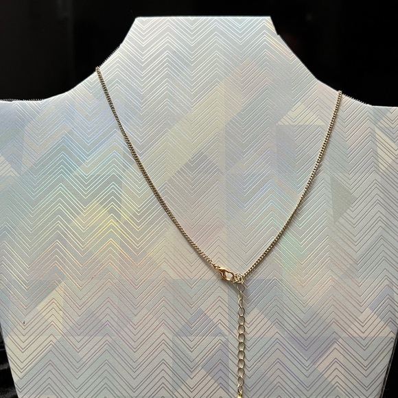 Bundle of necklaces - Picture 10 of 10